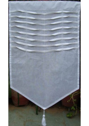 White Curtain With Plates